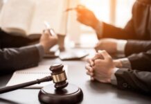 עורך דין תעבורה בהרצליה והבנת הדינמיקה של העיר